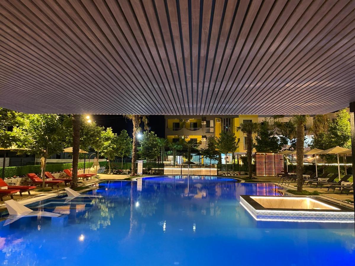 Hotel Qetesia-Te Indriti Velipoje Exterior photo